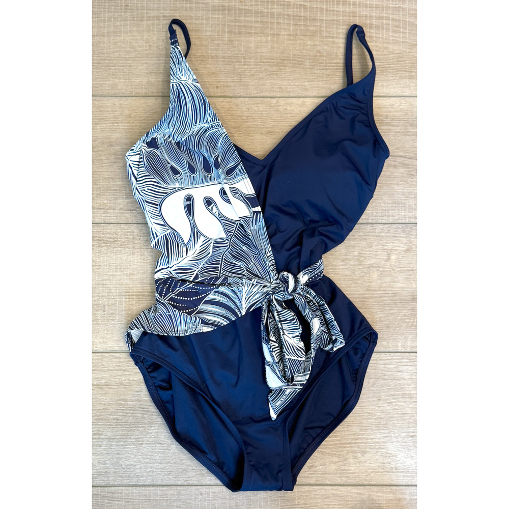 SUN OCEAN SAND X TALBOTS INDIA INK BLUE V-NECK WRAP FORAL ONE PIECE SWIMSUIT 12